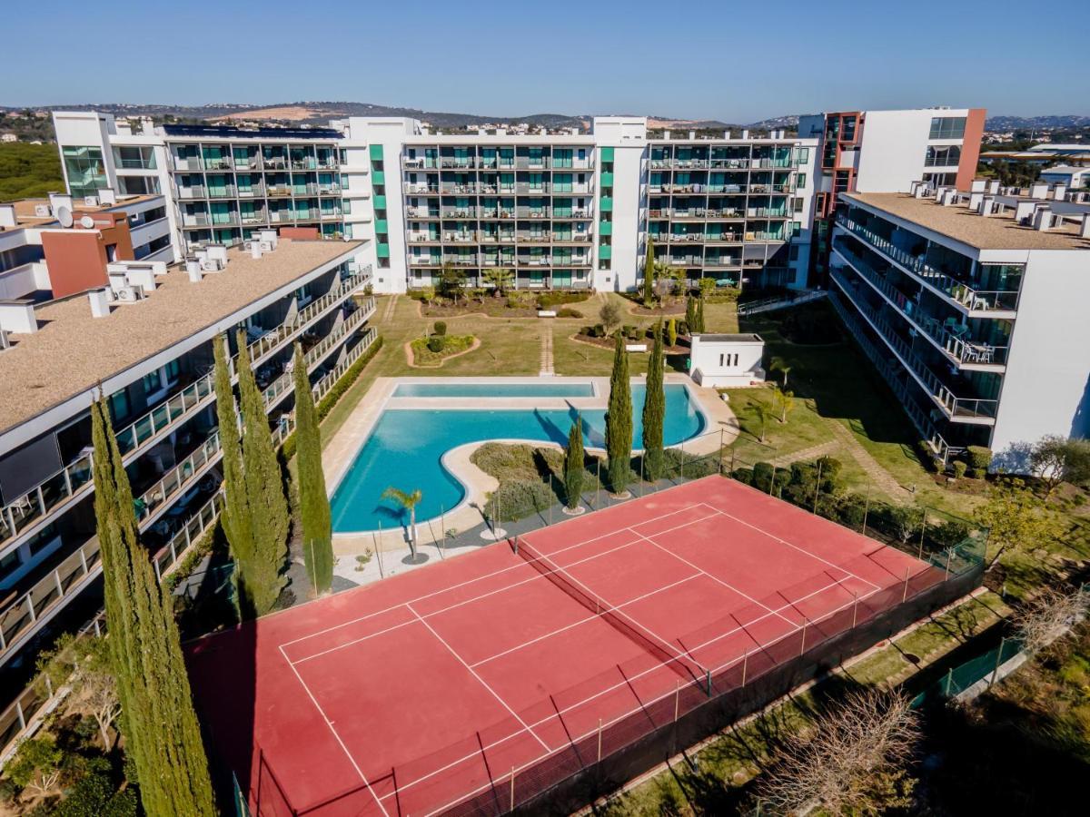 Superbe Appartement Spacieux Avec Terrasse Vue Piscine Виламура Екстериор снимка