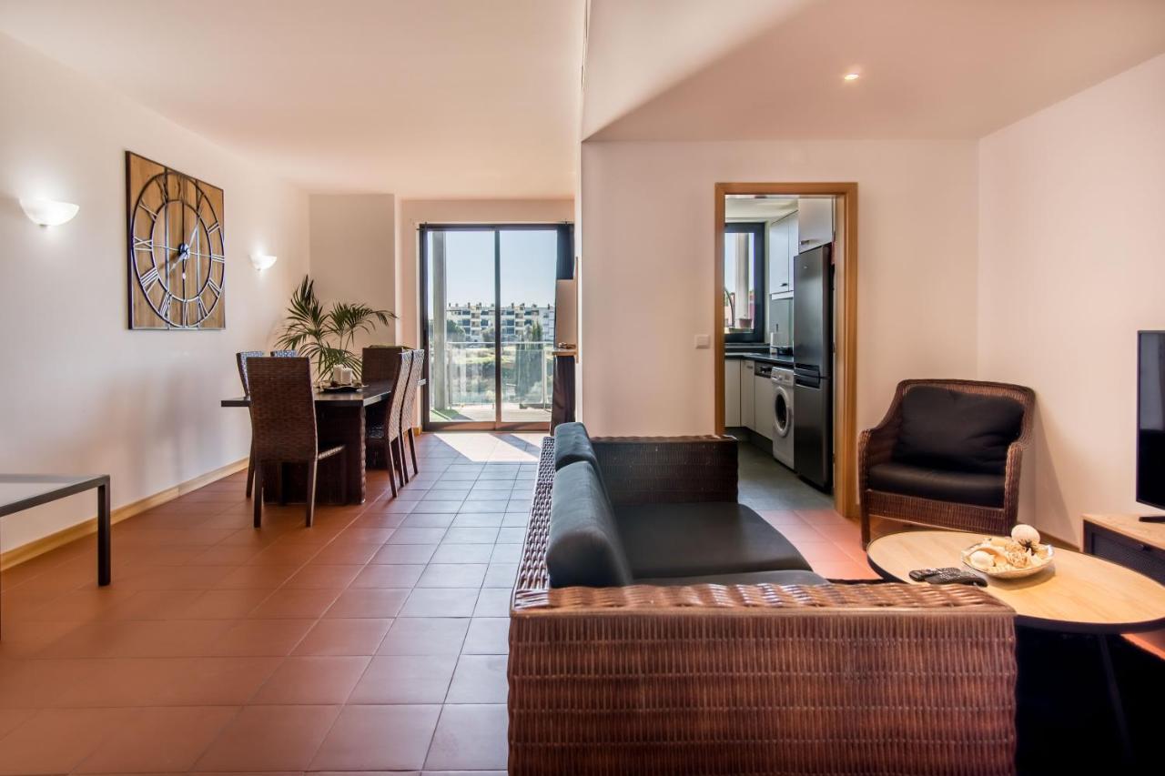 Superbe Appartement Spacieux Avec Terrasse Vue Piscine Виламура Екстериор снимка