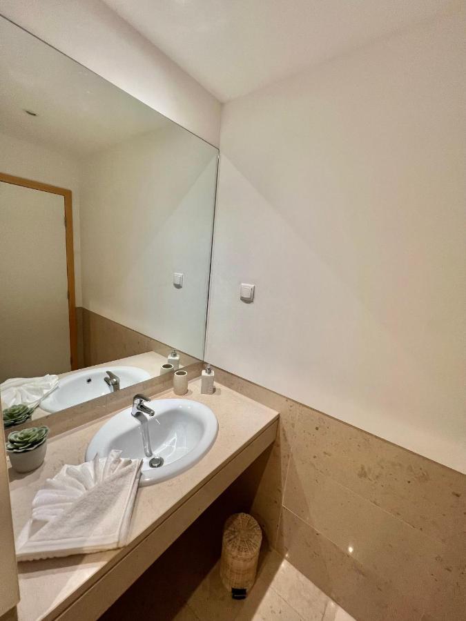 Superbe Appartement Spacieux Avec Terrasse Vue Piscine Виламура Екстериор снимка